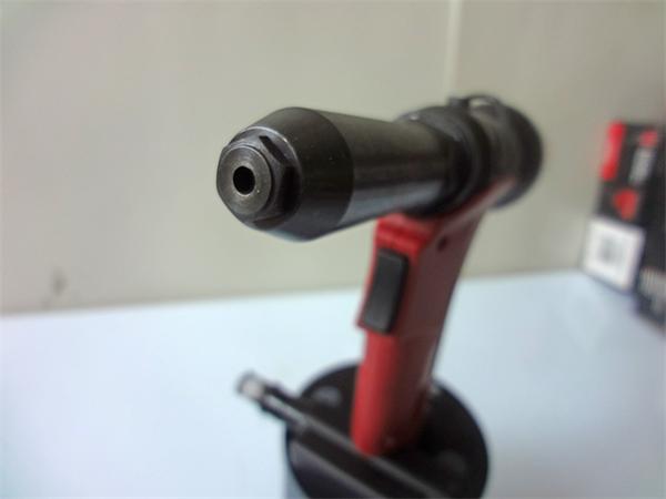 氣動鉚槍細節圖四