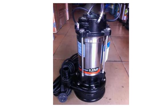 高揚程潛水泵主圖