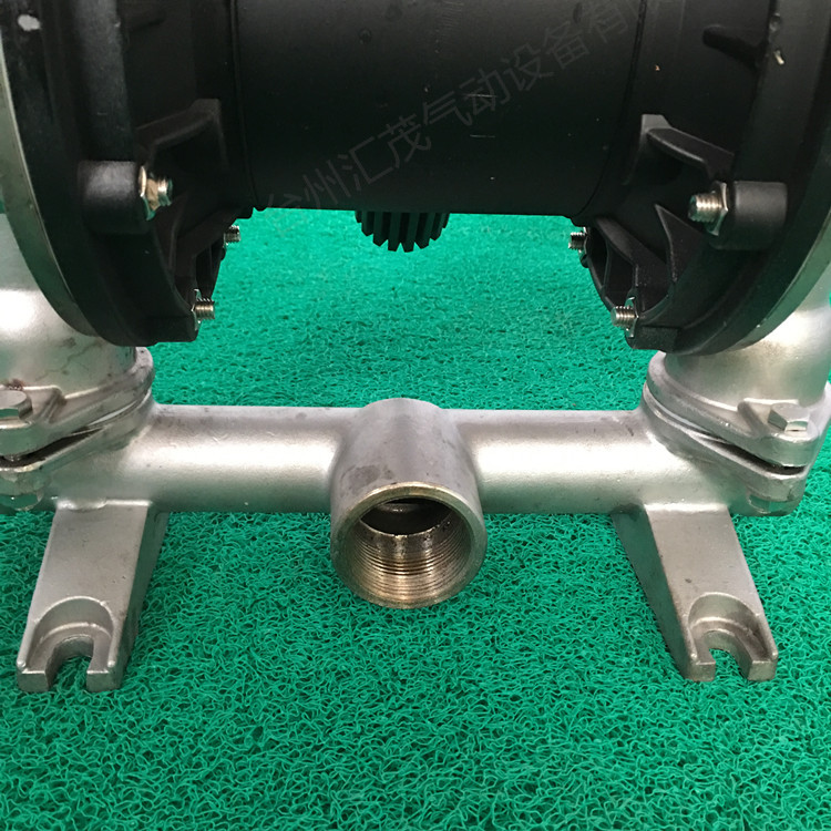 產(chǎn)品腳底細(xì)節(jié)圖