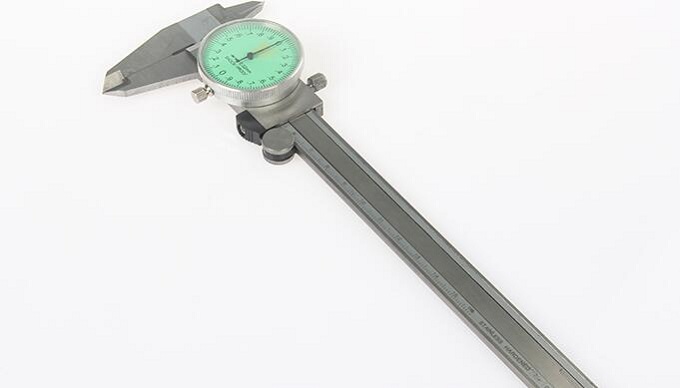 專業(yè)級(jí)帶表式卡尺產(chǎn)品圖