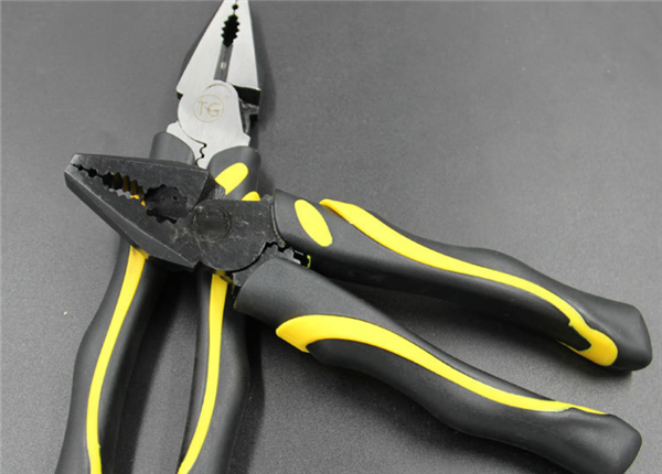 鋼絲鉗產品圖